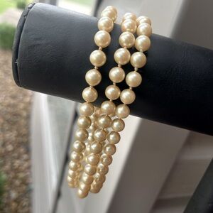 Beige pearls❤️❤️❤️
